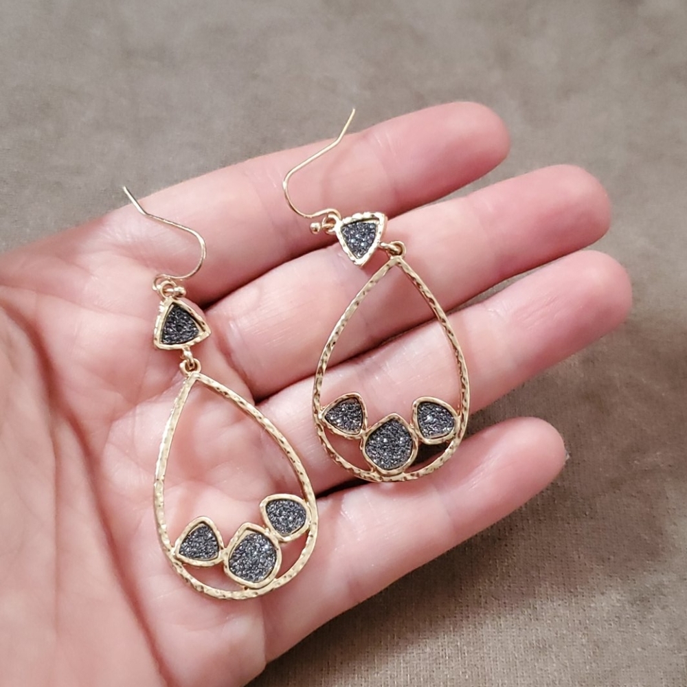 Dangle Earrings - image 3